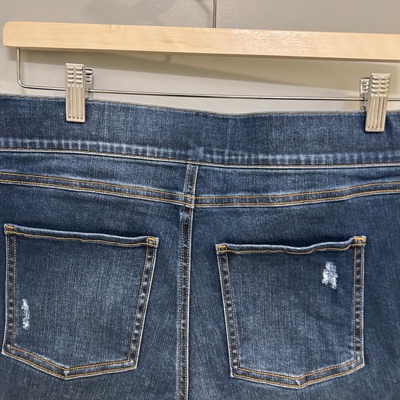 Spanx Jegging Size medium EUC J0528 - Picture 8 of 9